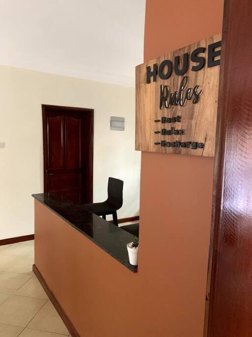 Cozy 2-Bedroom Apartment Within City Limits. Kampala Exterior foto